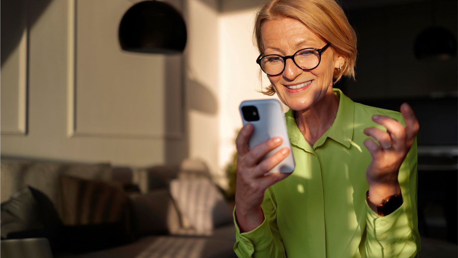 Как оформить ДМС пенсионеру и во сколько обойдется такая страховка