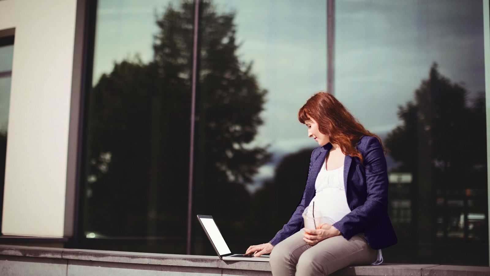 Какой полис оформить беременной для заграничного путешествия